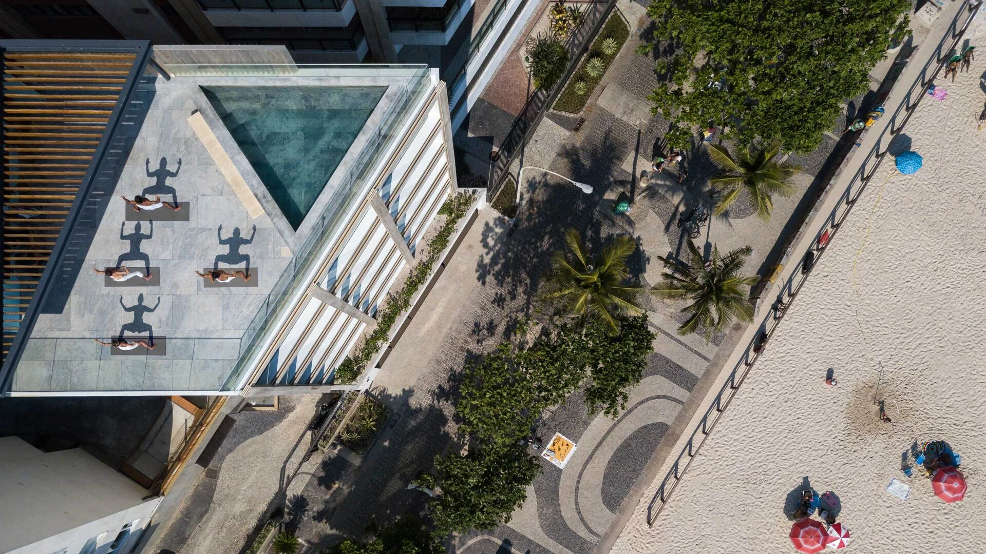 ARP Bar at Arpoador - Ocean Crudos & Cocktails - Image